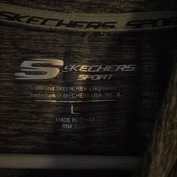 SKECHERS SPORT DRI-FIT PULLOVER (QUARTER ZIP) - Picture 3 of 3